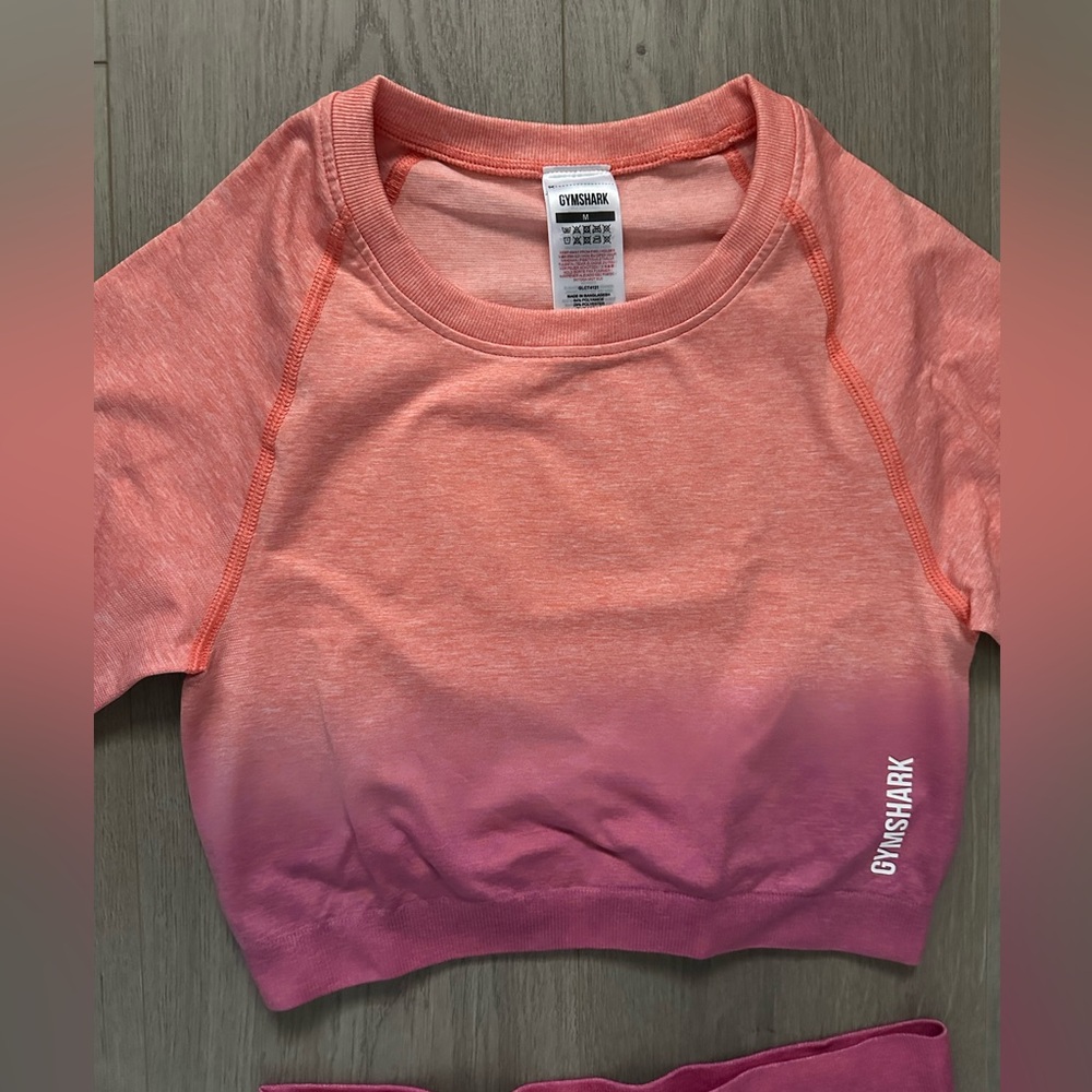 NWOT Gymshark SET Adapt Ombré Seamless - Crop top & Leggings - Medium - Picture 4 of 16